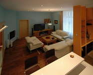 Interiérové světlé dveře Kasard obývací pokoj
